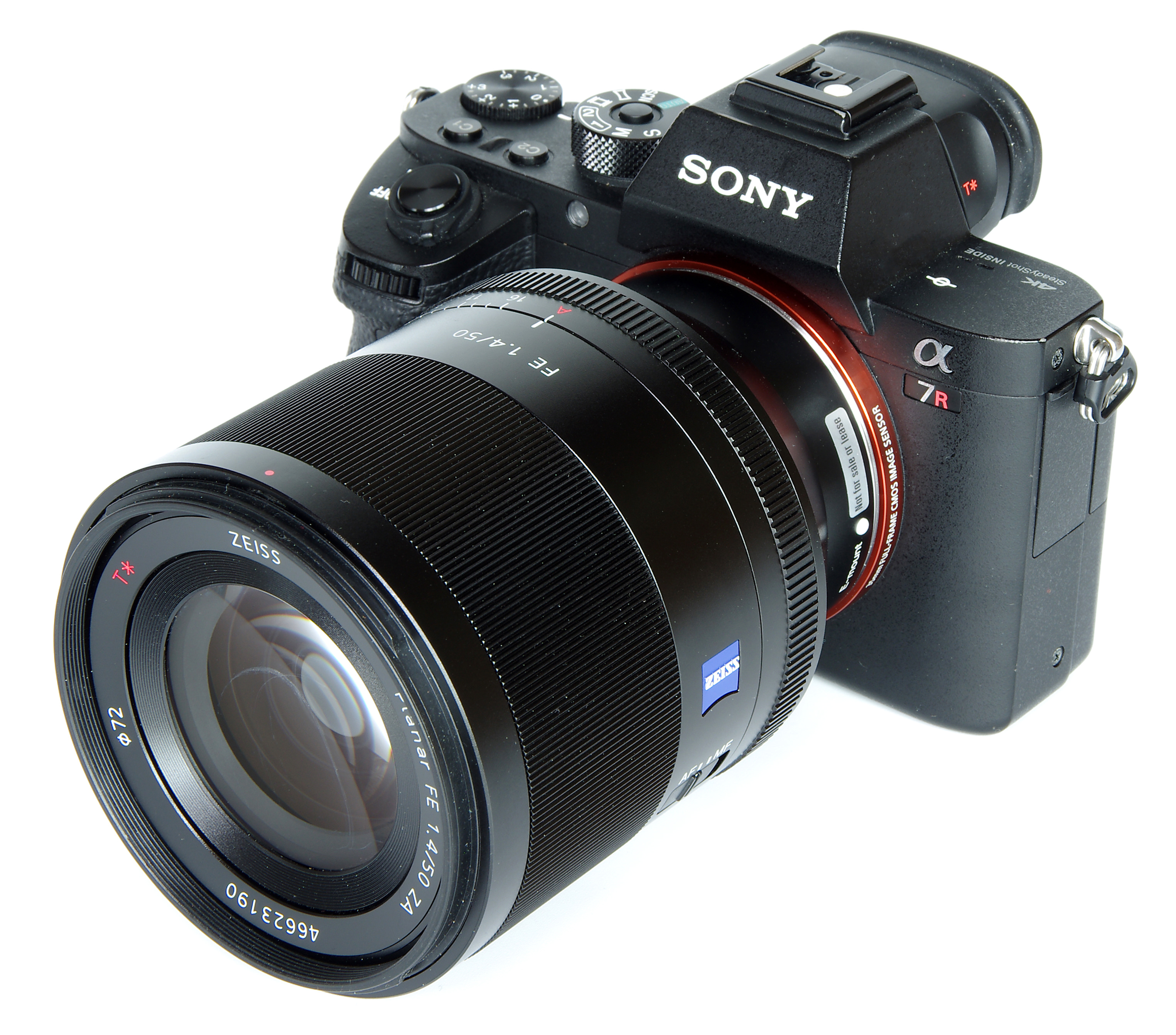 Объектив Sony Carl Zeiss Planar T* FE 50mm f/1.4 ZA (SEL-50F14Z)